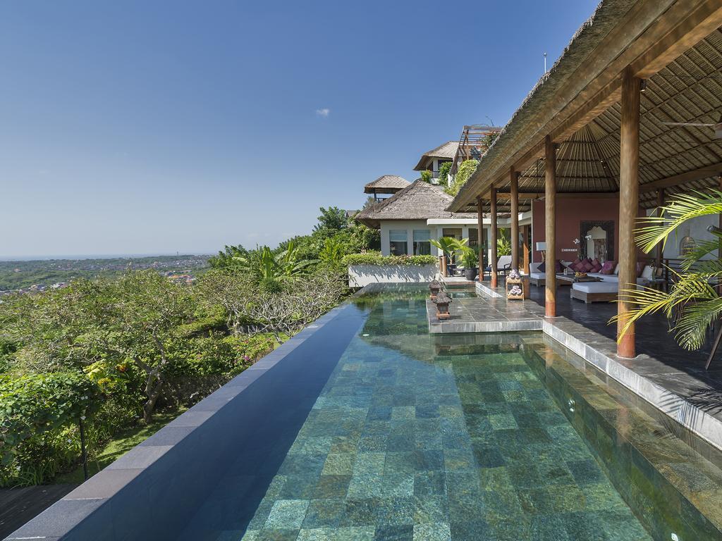 The Longhouse, Jimbaran - Bali Ξενοδοχείο Εξωτερικό φωτογραφία